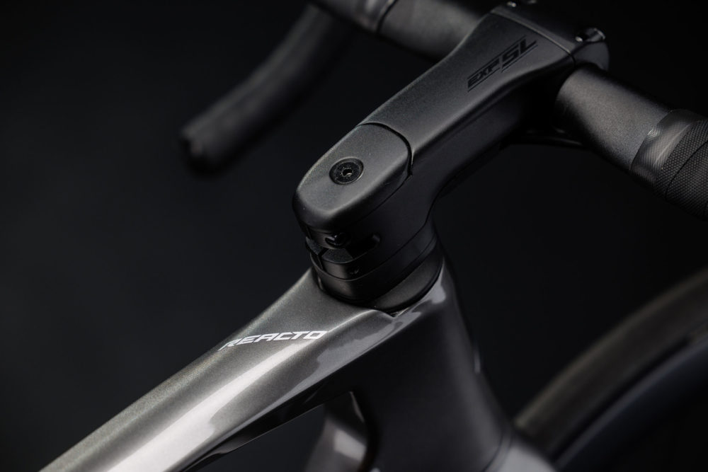 Merida REACTO 6000 IV3 - Matt Titán (piros) - Image 4